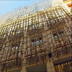 20061010015855-escaleras.jpg